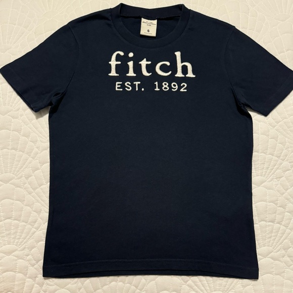 Abercrombie Kids T-Shirt - Boys Size S - Picture 1 of 13